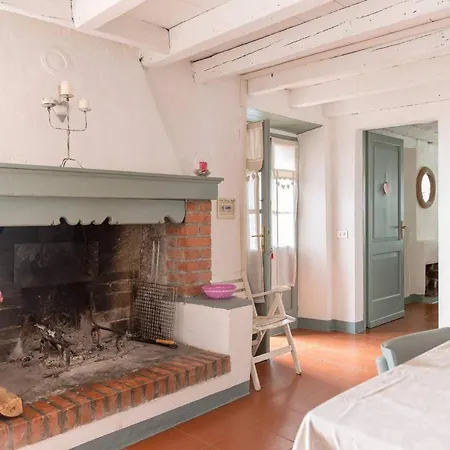 Conte Brunello Farm stay *